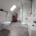 Im Roten Haus, Therme Ist Fusslaeufig In 350m Zu Erreichen *