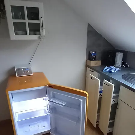 Im Roten Haus, Therme Ist Fusslaeufig In 350m Zu Erreichen 아파트