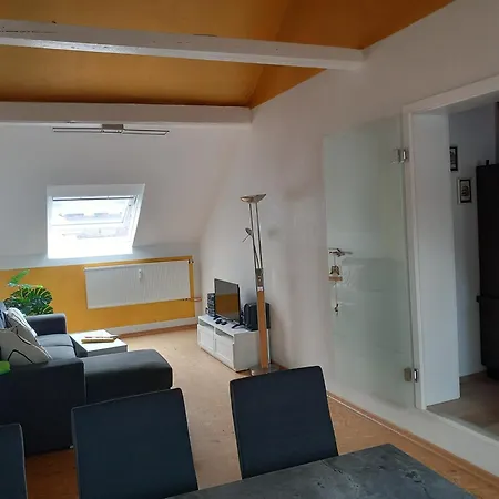 아파트 Im Roten Haus, Therme Ist Fusslaeufig In 350m Zu Erreichen