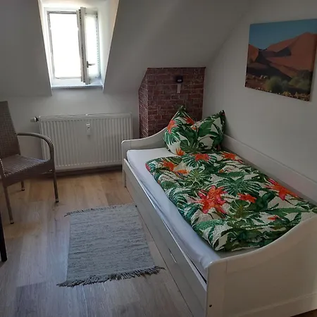 아파트 Im Roten Haus, Therme Ist Fusslaeufig In 350m Zu Erreichen *