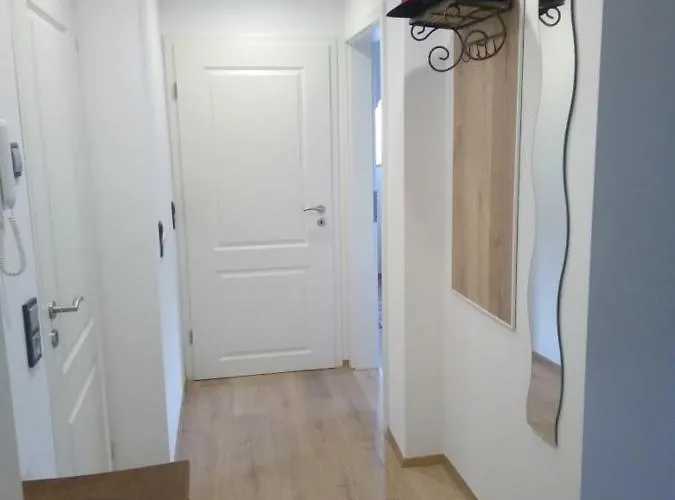 Im Roten Haus, Therme Ist Fusslaeufig In 350m Zu Erreichen *