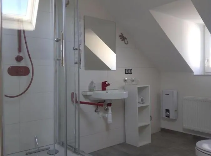 Apartamento Im Roten Haus, Therme Ist Fusslaeufig In 350m Zu Erreichen