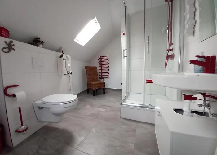 Im Roten Haus, Therme Ist Fusslaeufig In 350m Zu Erreichen *