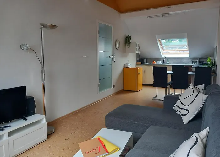 Im Roten Haus, Therme Ist Fusslaeufig In 350m Zu Erreichen *